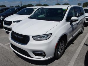 CHRYSLER PACIFICA TOURING L - 1