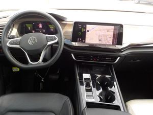VOLKSWAGEN ATLAS 2.0T SEL - 4