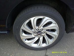 LINCOLN NAVIGATOR RESERVE - 10