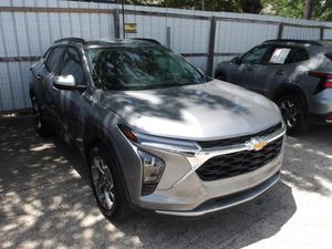 2025 Chevrolet TRAX LT — фото 9