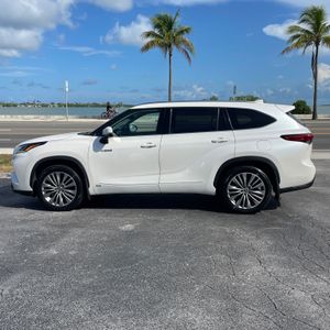 2021 Toyota HIGHLANDER HYBRID PLATINUM 照片 2