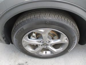 صورة مصغرة 11 لـ 2025 FORD ESCAPE ST-LINE