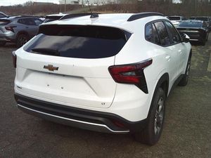 CHEVROLET TRAX LT - 2