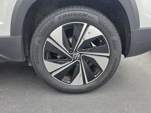 2025 Volkswagen TAOS SE — миниатюра 11