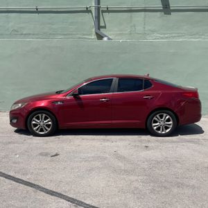 صورة 2 لـ 2013 KIA OPTIMA LX