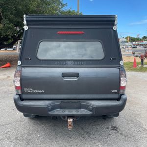 Toyota Tacoma V6 - 4