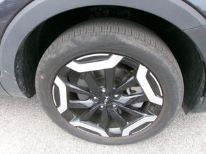 صورة 8 لـ 2025 KIA TELLURIDE S