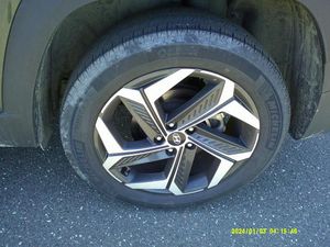 HYUNDAI TUCSON LIMITED - 10