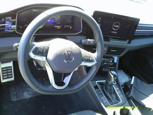 VOLKSWAGEN JETTA SPORT - 8