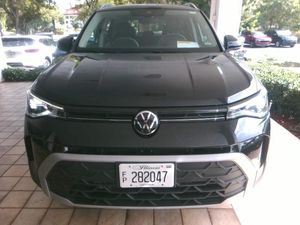 صورة 20 لـ 2025 Volkswagen TAOS SE