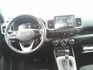 HYUNDAI VENUE SE - 4