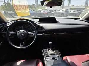صورة 4 لـ 2025 Mazda CX-30 2.5 S CARBON EDITION