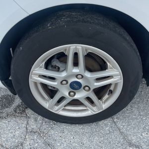 صورة 10 لـ 2019 FORD FIESTA SE