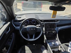 JEEP GRAND CHEROKEE L LAREDO - 4