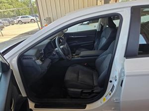صورة مصغرة 14 لـ 2025 Toyota CAMRY SE