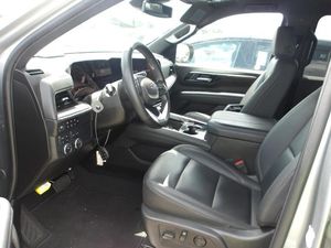 CHEVROLET SUBURBAN Z71 - 3