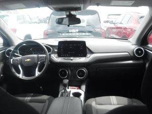 صورة 4 لـ 2025 Chevrolet BLAZER LT