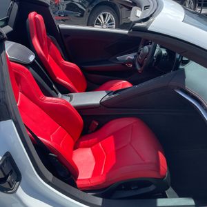 2025 Chevrolet CORVETTE STINGRAY thumbnail 25