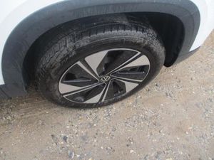2025 Volkswagen TAOS SE — миниатюра 12