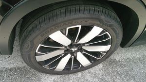 2025 Mitsubishi OUTLANDER SE — фото 10