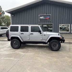 صورة 6 لـ 2016 JEEP WRANGLER UNLIMITED SAHARA