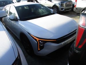 2025 KIA K4 LXS thumbnail 19
