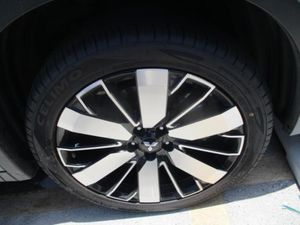 2025 Mitsubishi OUTLANDER SE photo 10
