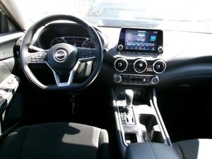 NISSAN SENTRA SV - 4