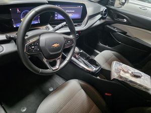 2025 Chevrolet TRAX LT 照片 4