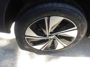 صورة 10 لـ 2025 Volkswagen TAOS SE