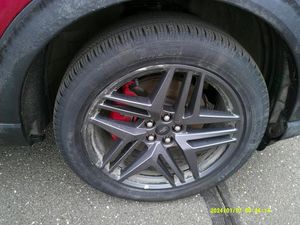 FORD EXPLORER ST-LINE - 9