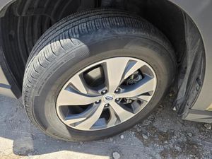 SUBARU ASCENT PREMIUM - 9