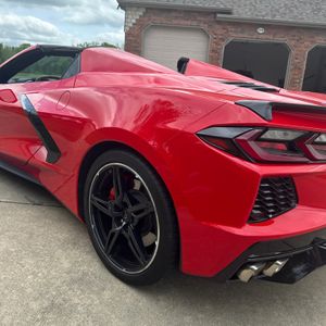 CHEVROLET CORVETTE STINGRAY - 3