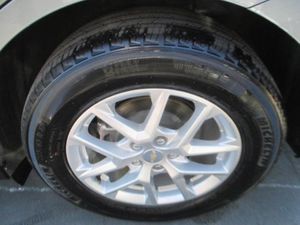 CHEVROLET EQUINOX LT - 9