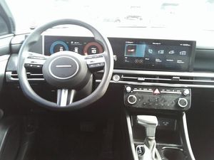 HYUNDAI TUCSON SEL - 4