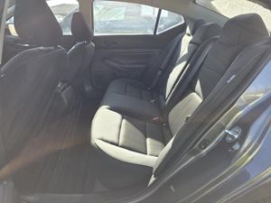صورة 19 لـ 2025 Nissan ALTIMA SV