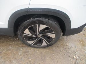 2025 Volkswagen TAOS SE 照片 9