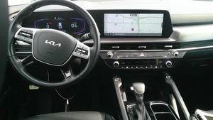 صورة 8 لـ 2025 KIA TELLURIDE S