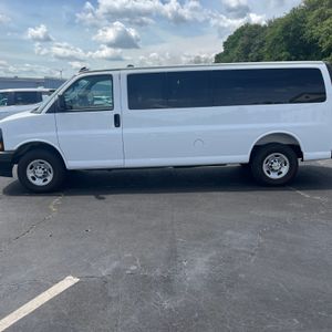 CHEVROLET EXPRESS PASSENGER RWD 3500 EXTENDED WHEELBASE LS - 2