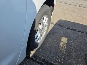 CHRYSLER PACIFICA TOURING L - 8