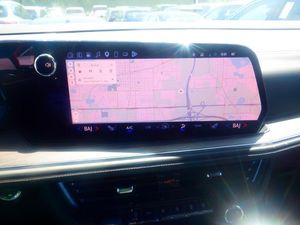 CHEVROLET SUBURBAN Z71 - 9