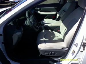2025 Hyundai SONATA SEL 照片 3