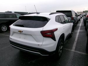 CHEVROLET TRAX LT - 2