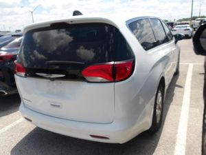 CHRYSLER VOYAGER LX - 2