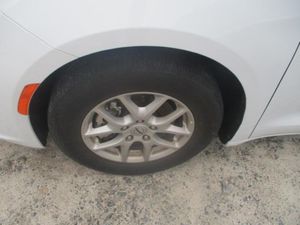 2024 Chrysler PACIFICA TOURING L — миниатюра 15