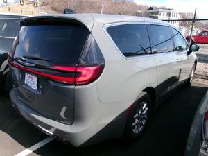 CHRYSLER PACIFICA SELECT - 2