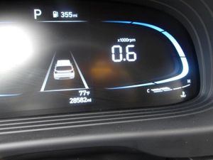 2025 Hyundai VENUE SEL photo 5