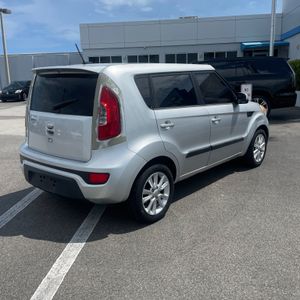 KIA SOUL + - 5