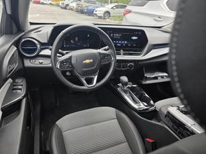 صورة 4 لـ 2025 Chevrolet TRAX LT