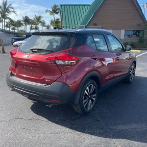 Nissan Kicks SV - 5